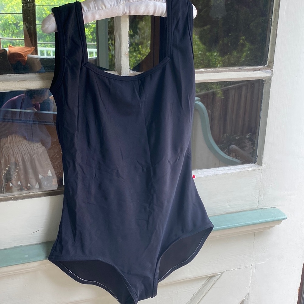 Yumiko Square Neck Leotard, Excellent Condition, L